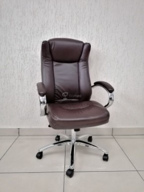 Кресло Barneo K-45 для руководителя (коричневая экокожа) в Ревде - revda.ok-mebel.com | фото 1