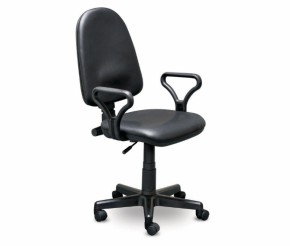 Кресло офисное Престиж+ (черный кожзам PV-1) г/п 140/ПВМ/ гольф в Ревде - revda.ok-mebel.com | фото 1