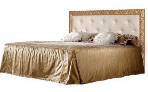 Кровать 2-х спальная (1,4 м) Тиффани штрих-лак/золото с мягким изголовьем (ТФКР140-2) в Ревде - revda.ok-mebel.com | фото