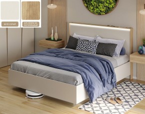 Кровать (Бело-серый U775 ST9/Дуб Небраска натуральный) 1600 в Ревде - revda.ok-mebel.com | фото