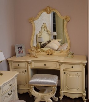 Туалетный стол Мона Лиза БЕЗ Зеркала (крем) в Ревде - revda.ok-mebel.com | фото 4